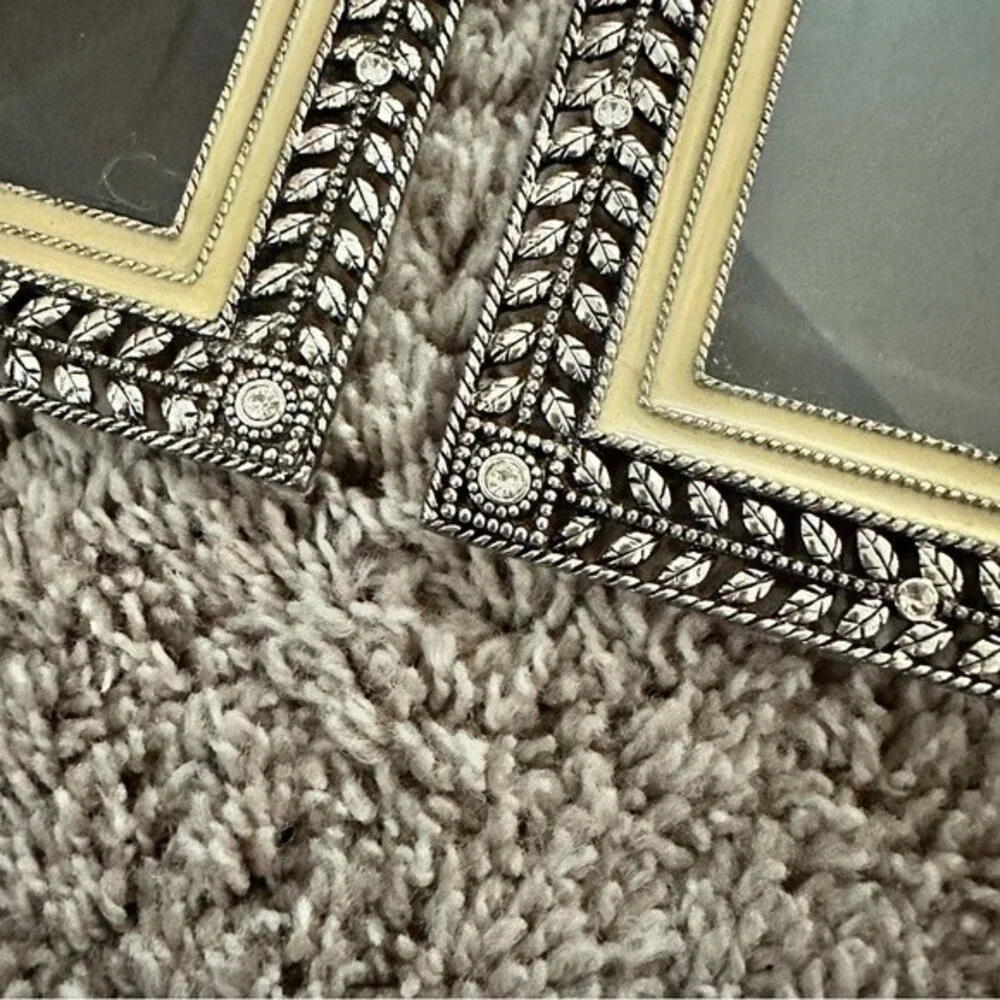 Metal Enamel Leaf Crystal‎ Frames Set of 2